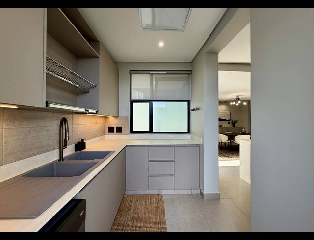 3 BEDROOM FREESTANDING FOR SALE IN SILVER LAKES